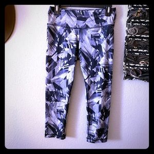 Stunning Abstract Workout Leggings
